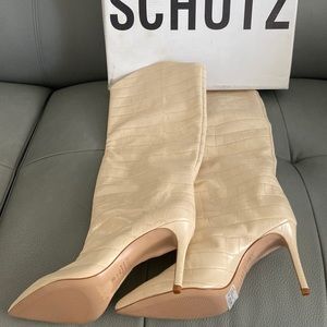 New high-leather boots